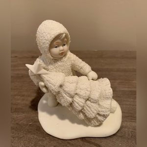 Vtg Dept 56 Winter Tales of the Snowbabies "I'LL PUT UP THE TREE" 68004  Retired